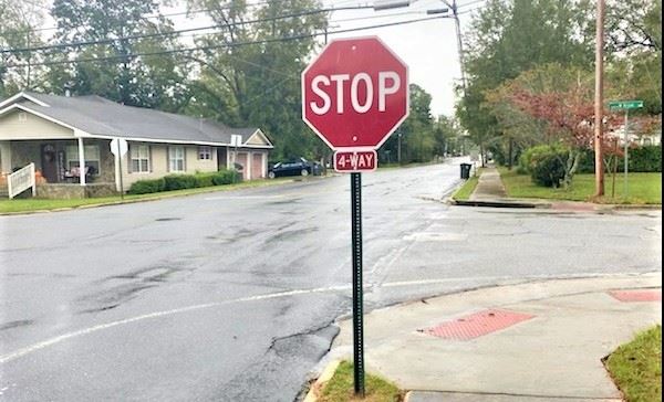4 way Stop Sign